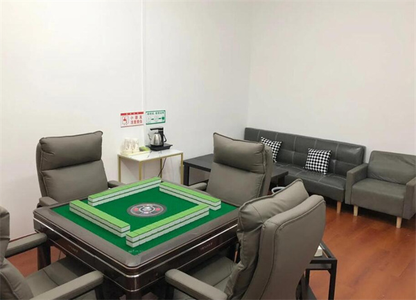 久雀自助棋牌室加盟加盟费用